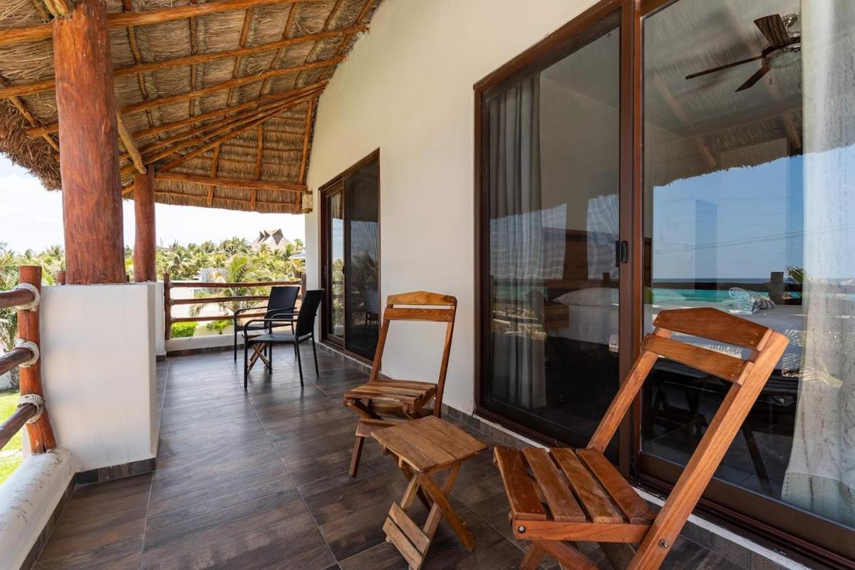 Villa With Ocean View, Pool, Restaurant And Rooftop Isla Mujeres Eksteriør bilde